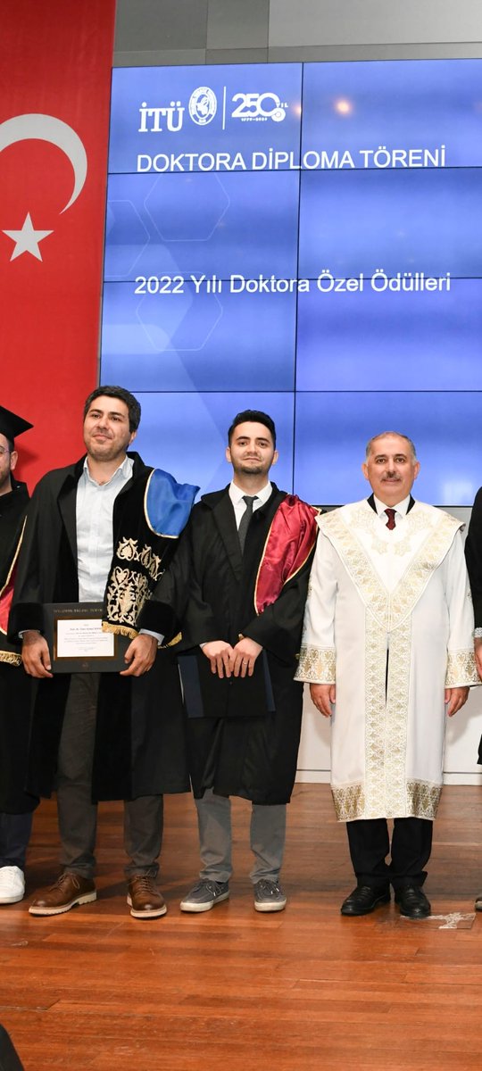Fakültemiz Öğretim Üyelerinden Dr. Aytekin Duranay İstanbul Teknik Üniversitesi'nde tamamladığı doktora çalışmalarındaki başarılarından ötürü Prof. Dr. M. Kemal Karhan Ödülü'ne layık görülmüştür. Hocamızı tebrik eder, başarılarının devamını dileriz.