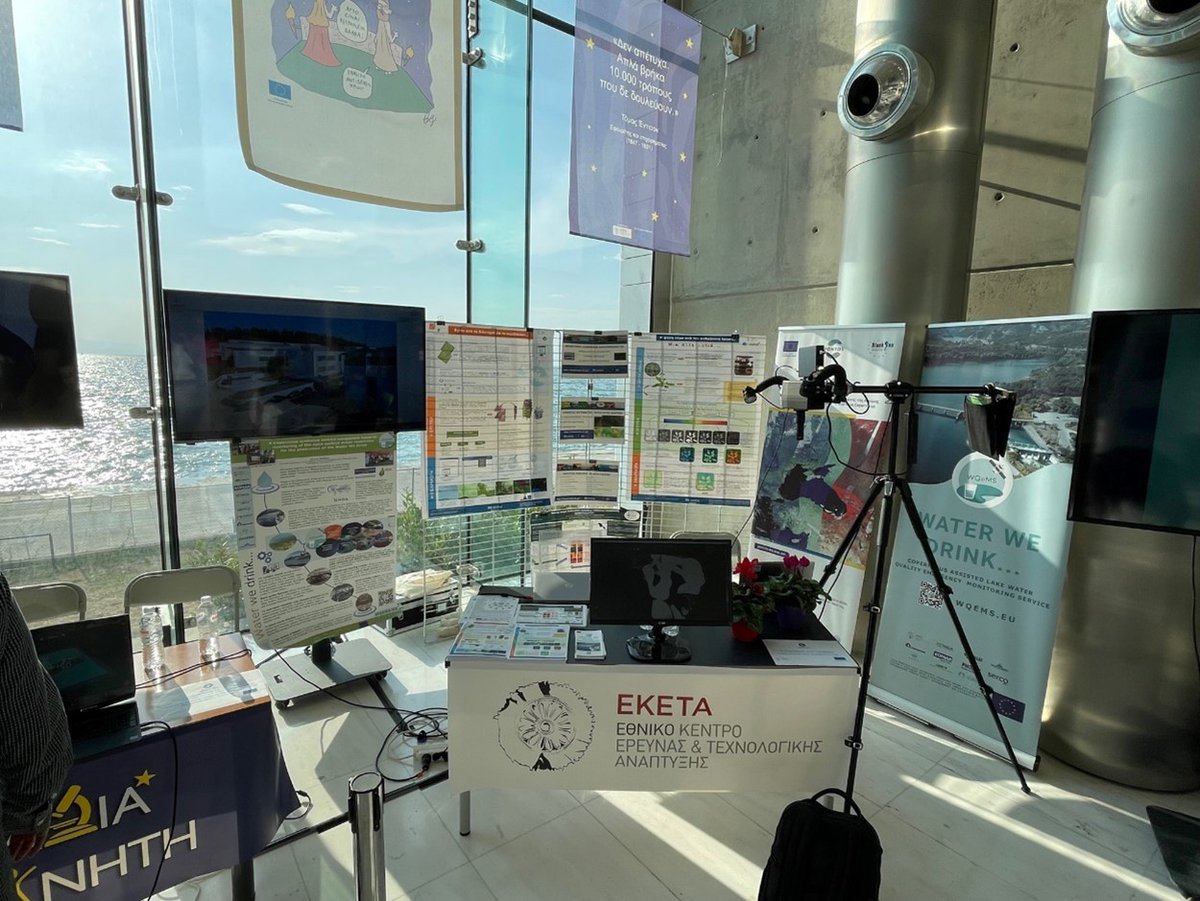 NextLand tweet media