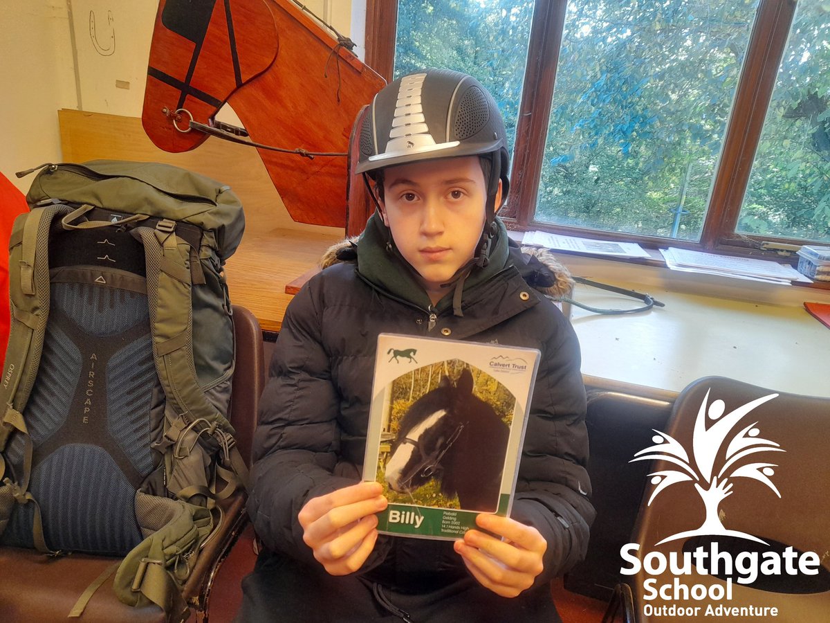 southgateHD5's tweet photo. Getting ready to meet the horses at the riding stables π #GetOutSide #CanDoCalvert #HorseRiding #OutdoorClassroom #ExploreMore @BritishHorse @BEventing @HorseAndCountry @YourHorse @britishdressage @LearningAway @IOLOutdoorProfs @CLOtC @lakedistrictnpa @CalvertLakes @maltdub https://t.co/u5qTBdZs6D
