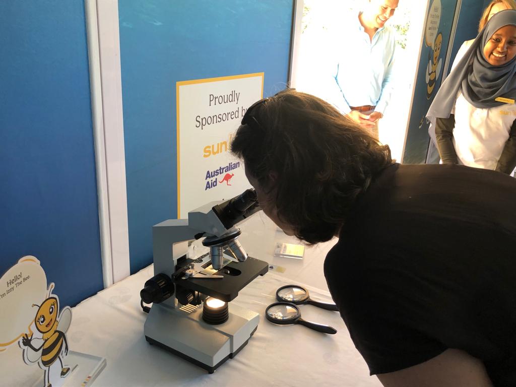 AusHC_MU's tweet image. It was great to meet the team managing Sunlife Mauritius coral restoration project with the support of 🇦🇺 Australia’s #directaidprogram. Protecting and restoring our ocean ecosystem is essential for climate regulation, food, jobs, livelihoods, and economic progress #SDG14