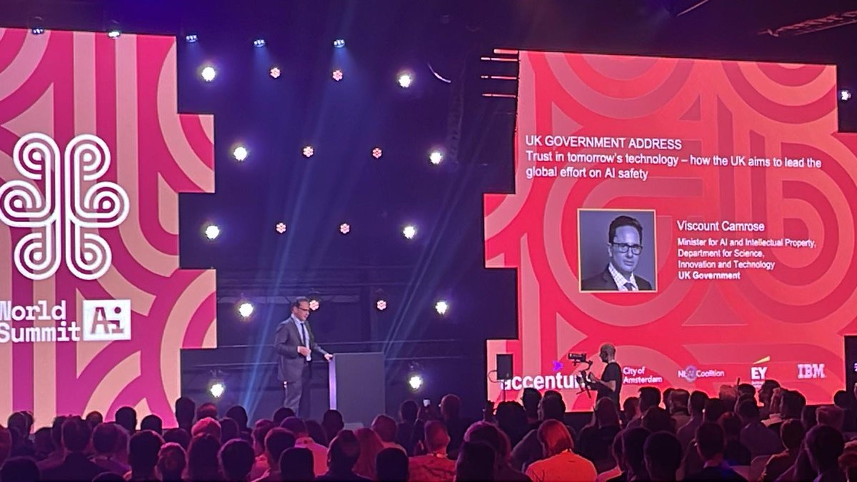 Jonathan Camrose tweet media