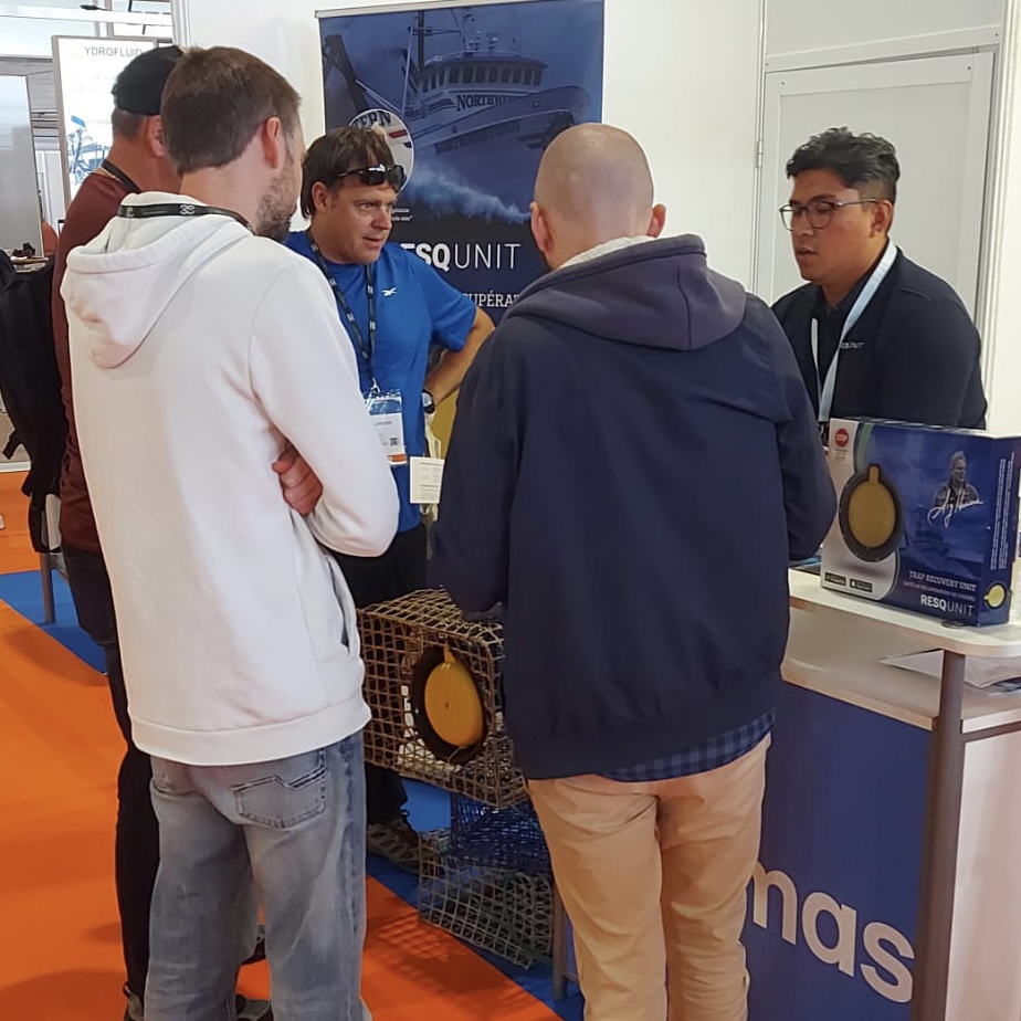 We're live at #Itechmer2023! Join us at Booth B100 to explore RESQUNIT - the solution against gear loss. Avoid gear loss, save replacement costs and ensure ocean sustainability. 🦞 #resqunit #intermas #savemoney #cleanocean #fishresponsibly #avoidgearloss