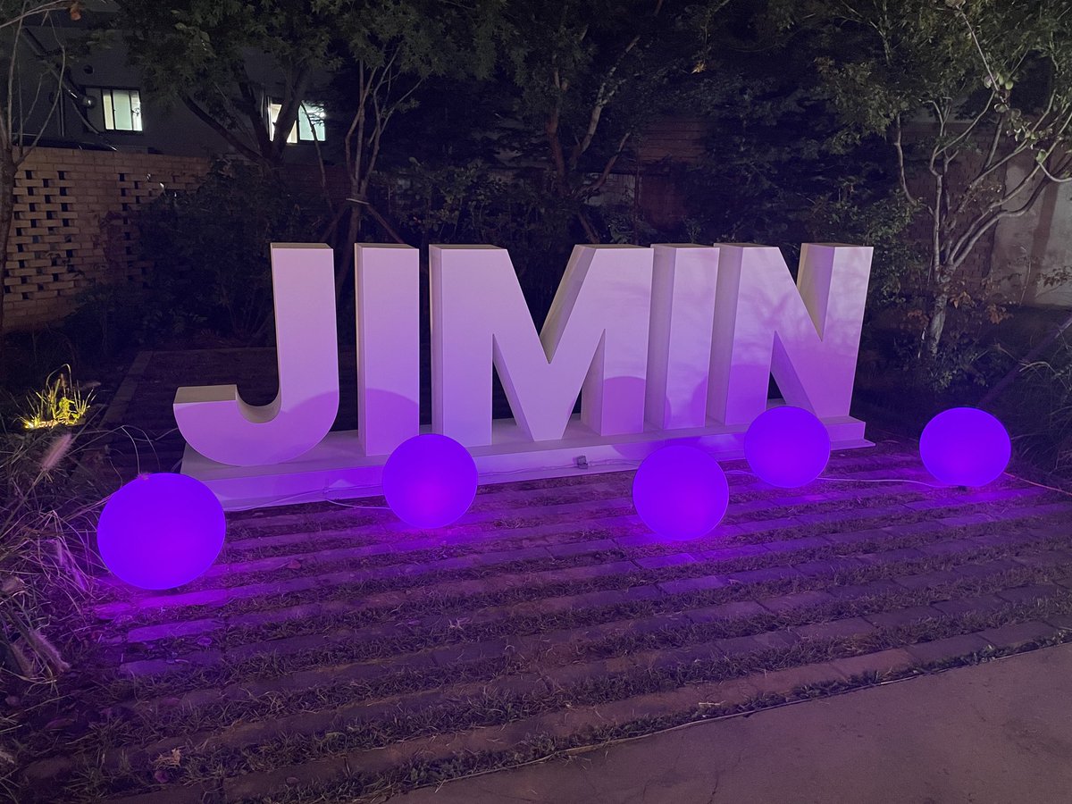 ALLFORJIMIN_KOR's tweet photo. 성수 와디즈 팝업 D-day .ᐟ.ᐟ.ᐟ https://t.co/a09ln0uPTG