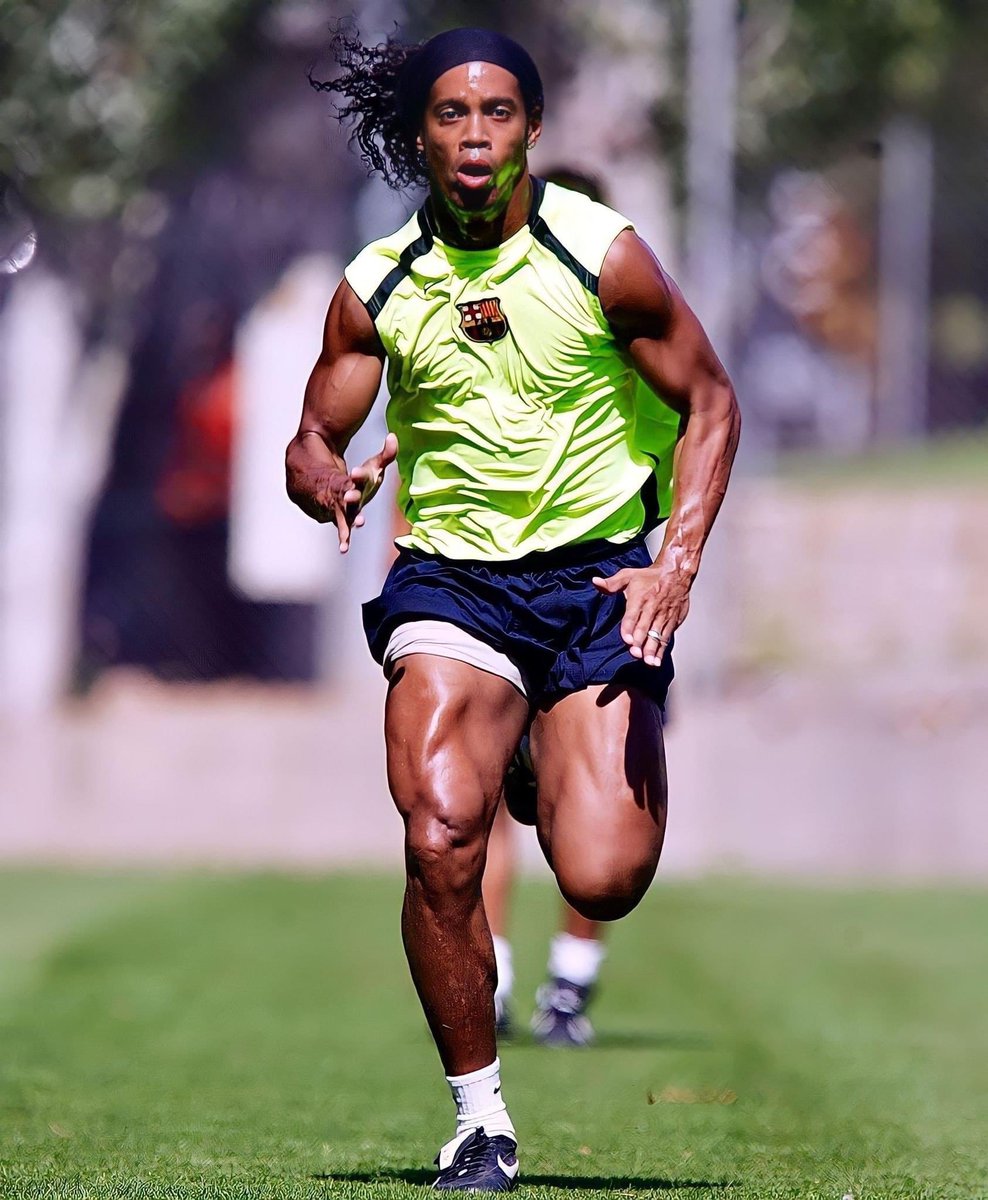 MotivacionesF's tweet image. Era la bestia del fútbol 🇧🇷