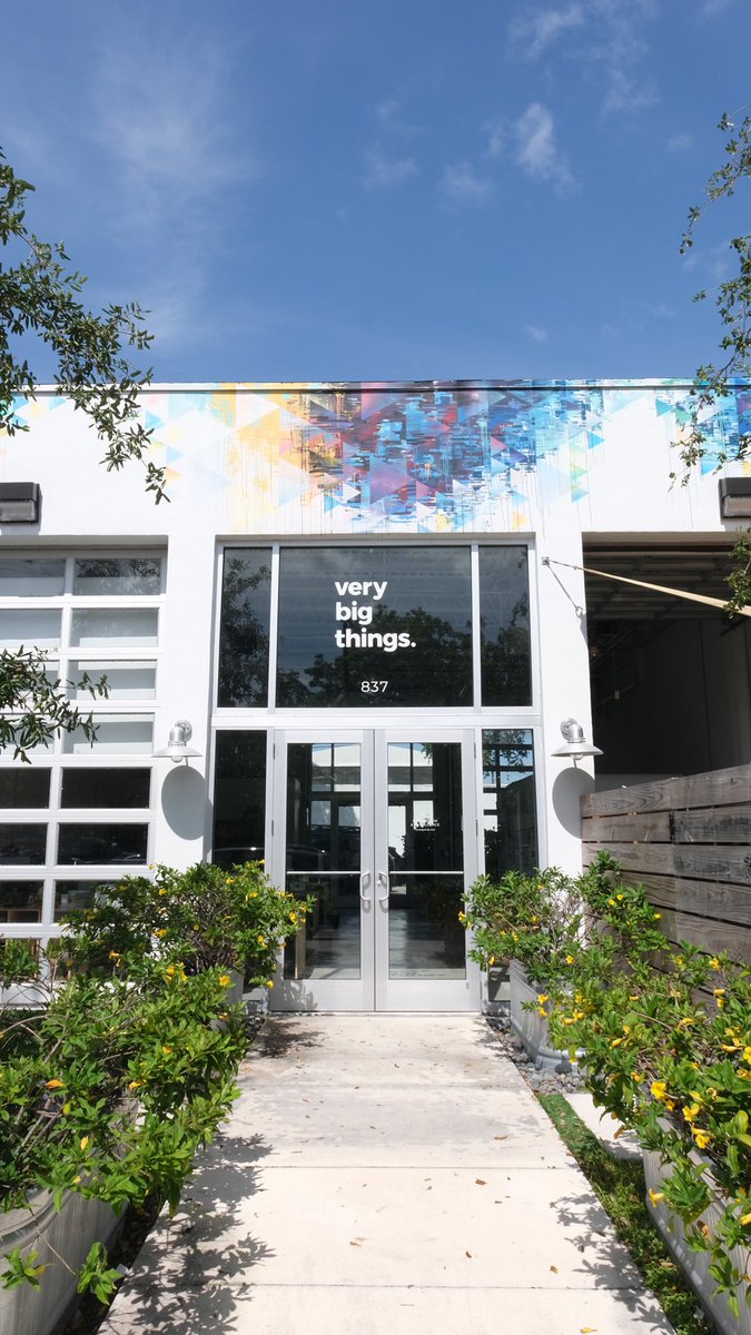 verybigthings tweet media