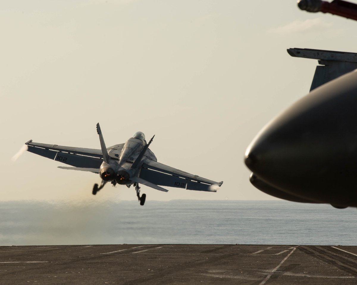 .<a href="/USNavy/">U.S. Navy</a> Flight Operations in the Eastern Mediterranean Sea ⚓ 

F/A-18F, F/A 18E Super Hornets conduct flight operations from <a href="/Warship_78/">MEGA GAMING CLUB</a>. ✈️

The ship is currently operating in the #EasternMediterraneanSea, by direction of <a href="/SecDef/">Secretary of Defense Pete Hegseth</a>