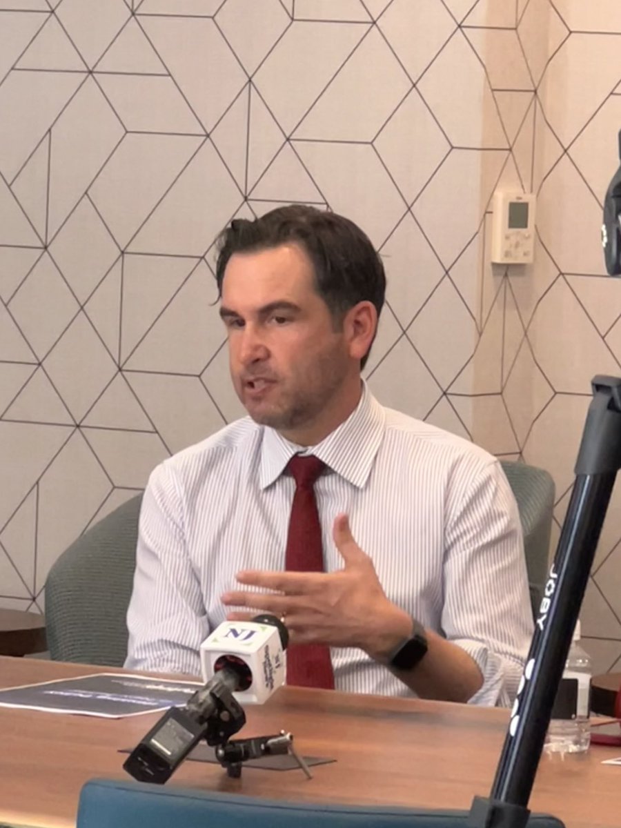 Lisa Mandelblatt tweet media