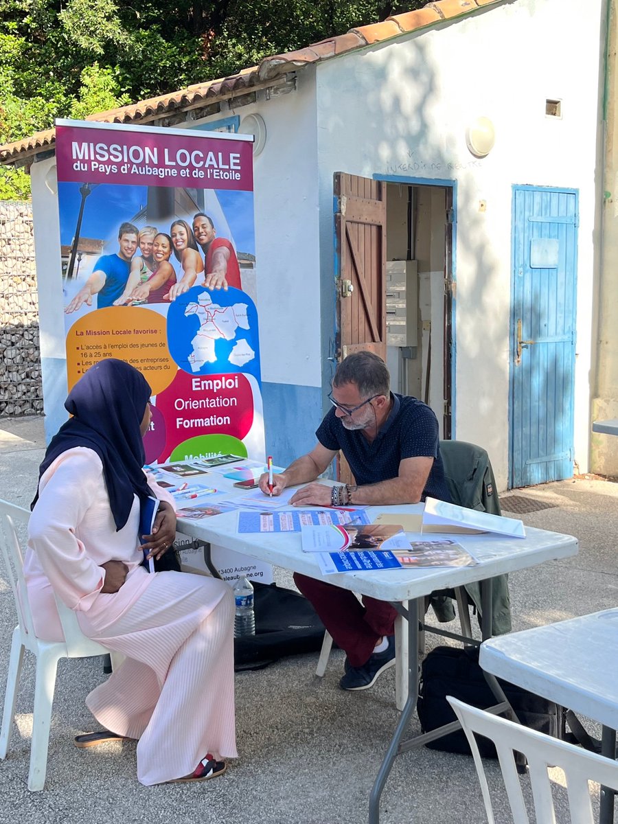 Job dating au Charrel en partenariat avec <a href="/Nes_et_Cite/">Nes & Cité</a>, <a href="/GerardGazay/">Gérard GAZAY</a> <a href="/villedaubagne/">Aubagne</a> au plus près des jeunes <a href="/UNmissionlocale/">UNML</a> <a href="/ardmlpaca/">ARDML SUD Provence Alpes Côte d'Azur</a>