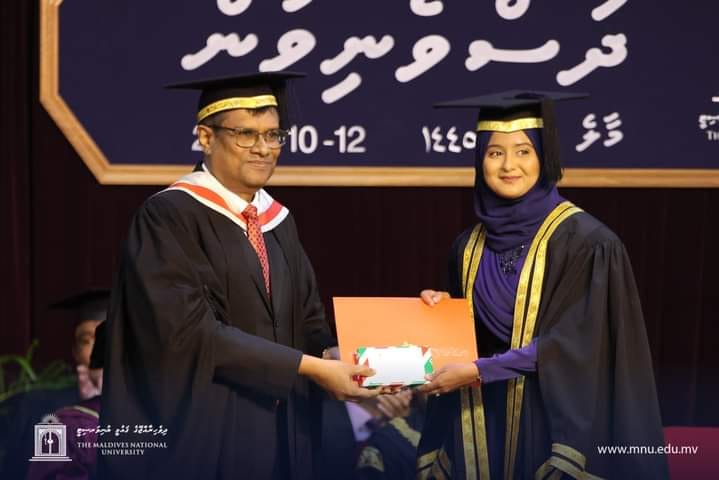 Congratulations to Ms. Aishath Satheera on achieving the prestigious President's Award at MNU Graduation