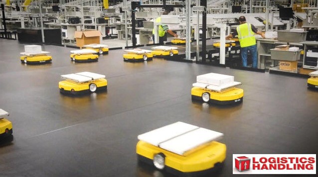 LogHandling's tweet image. South Africa’s first fully robotic parcel sortation system now operational at Johannesburg logistics hub bit.ly/3PSPn12 @Libiao_Robotics #Warehouse 
@BuffaloCouriers #Robotics #ParcelSorting
