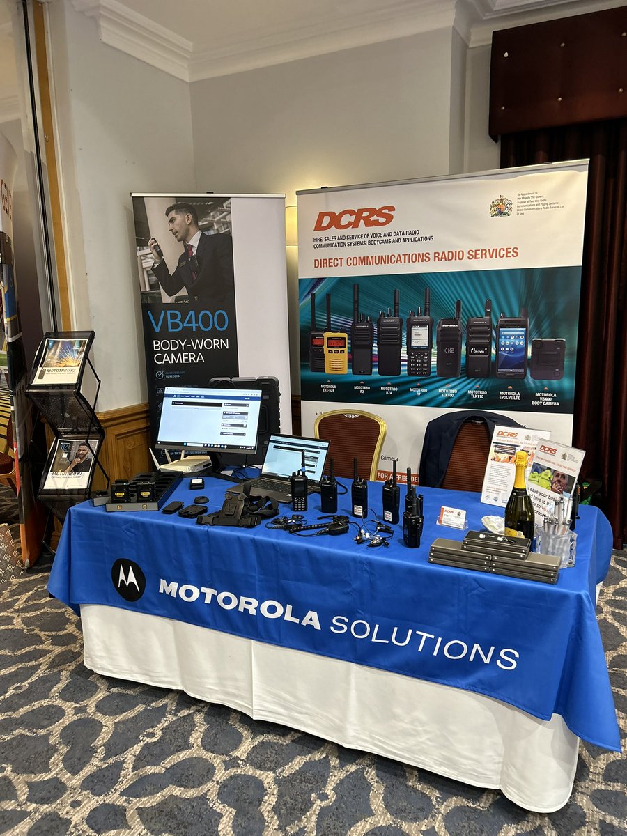 Ash_M_Robbo's tweet photo. Another excellent FSOA Conference &amp; Exhibition. It was great to see the community come together again, meeting new and existing clients. Delighted to represent DCRS Ltd (Direct Communications Radio Services) at the event. 

@AndyAshworthMC you smashed it again . Great to see you. https://t.co/etJHJB2VG7