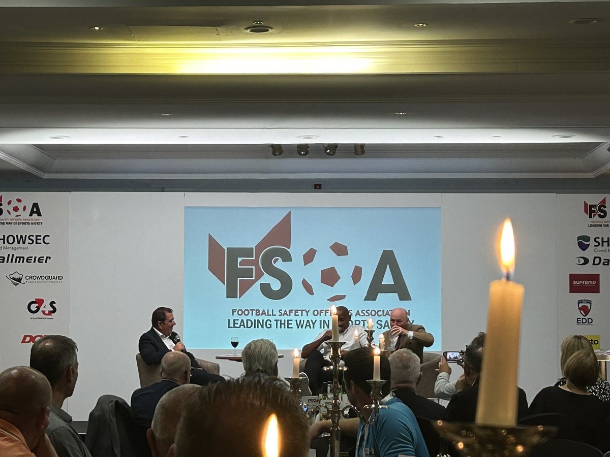 Ash_M_Robbo's tweet photo. Another excellent FSOA Conference &amp; Exhibition. It was great to see the community come together again, meeting new and existing clients. Delighted to represent DCRS Ltd (Direct Communications Radio Services) at the event. 

@AndyAshworthMC you smashed it again . Great to see you. https://t.co/etJHJB2VG7