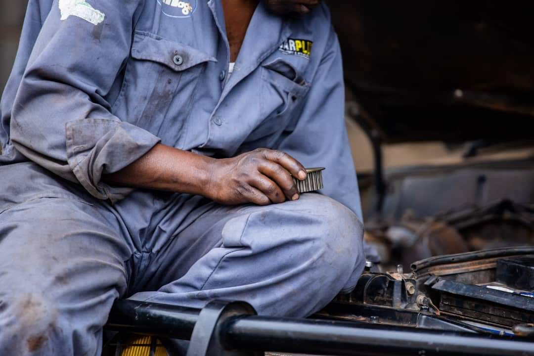 CarPlusUGANDA's tweet photo. Are you looking for a reputable garage that offers top quality at affordable prices? look no further at CarPlus we strive to exceeed customer expectations above everything else.
📍Mbogo road next to Greenhill academy,Kibuli
📞0782300303 | 0778818285 | 0707277377
#carplus https://t.co/Ay4gqTunoy