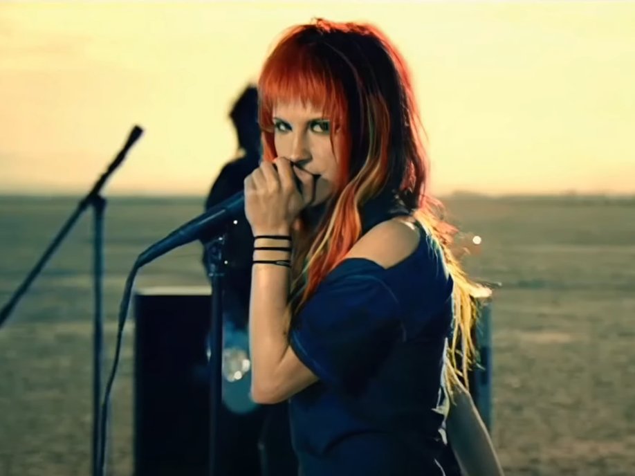 Pcharts's tweet photo. 16 years ago, Paramore released the music video of "Crushcrushcrush". https://t.co/ycYM3bBjhB