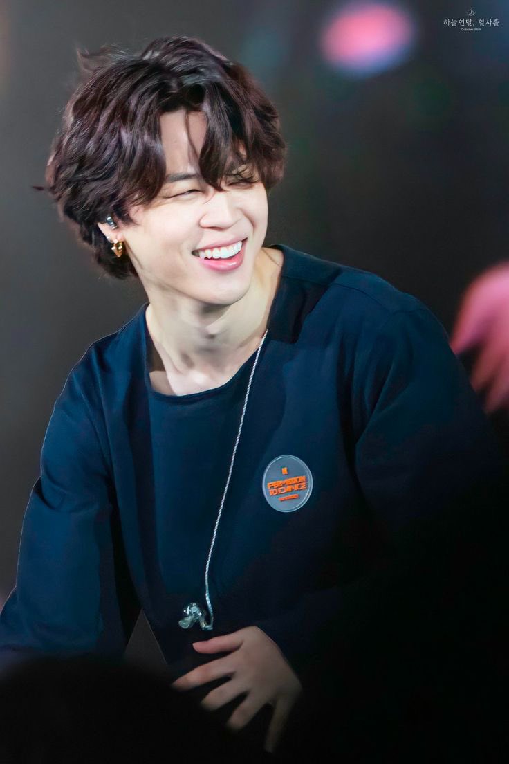 gogoarmys_'s tweet photo. Hoje o parabéns vai para esse neném lindo de 28 aninhos. Que seu dia seja lindo e cheio de coisas boas, meu amor. 
Obrigada por ser esse ser humano iluminado em nossas vidas. Te amamos para sempre 💜💜

#HappyJiminDay
#ItBoyBirthday
#OurHoneyJimin
#28YearsWithOurLove https://t.co/kZgBGAV0we