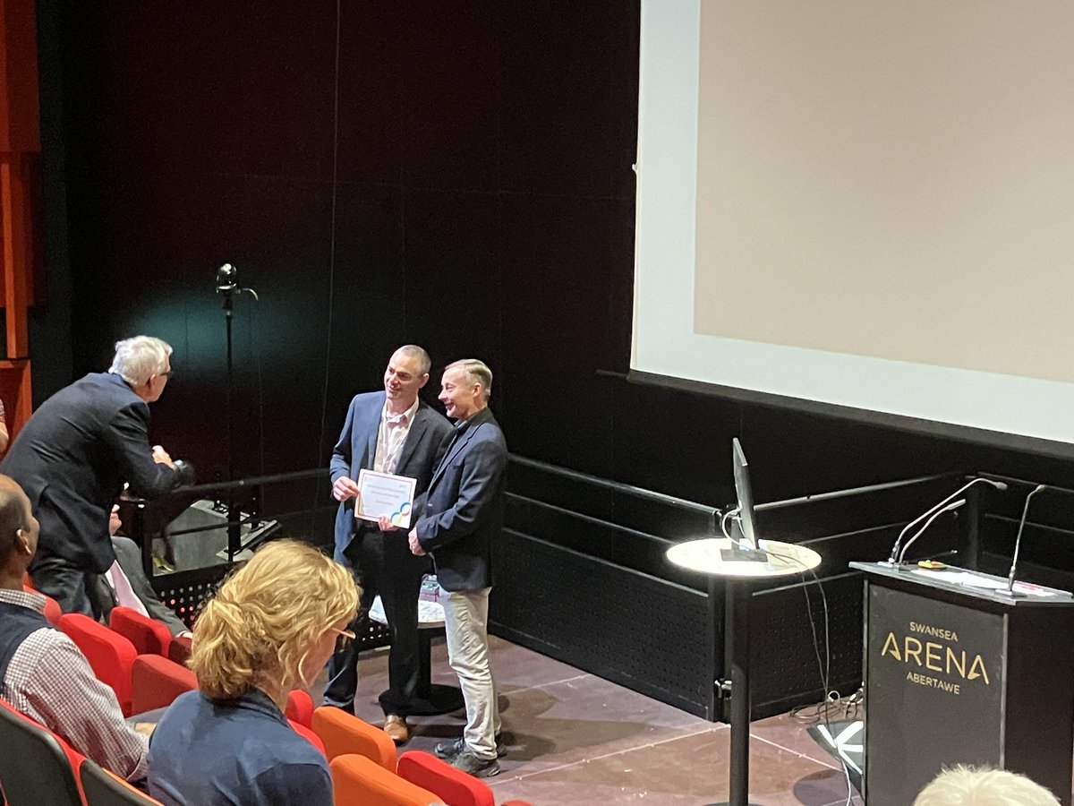 crf_cardiff's tweet photo. Congratulations @davebosanquet for your rising star in research award #researchwales23 @CAV_Research @CV_UHB https://t.co/L4Da2FoEv7