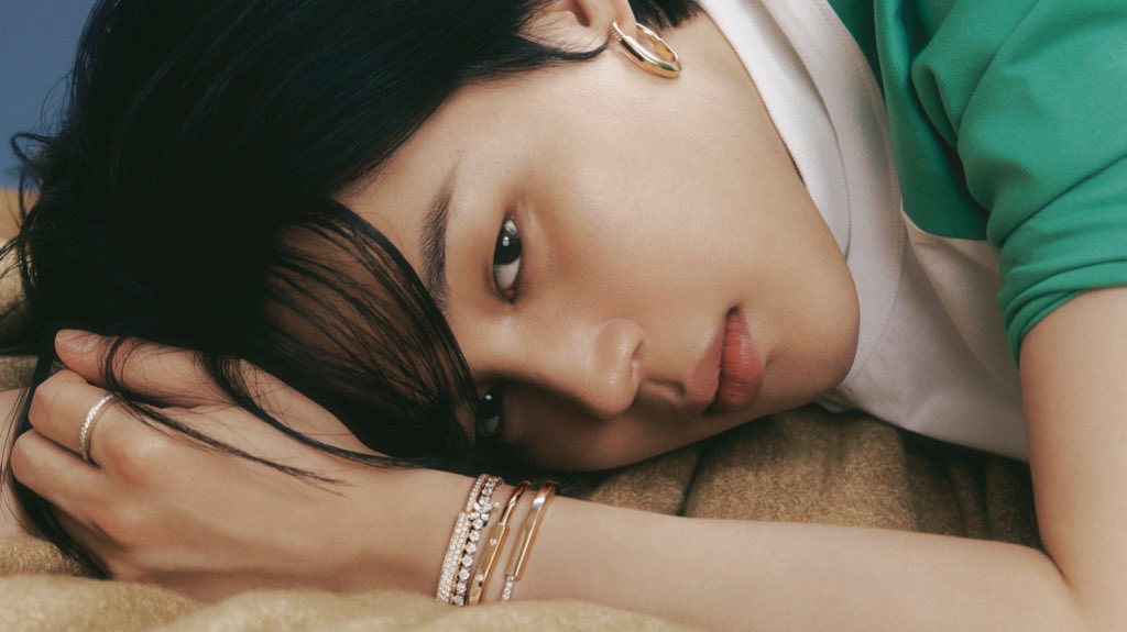 Pk_bts_land's tweet photo. Happy Birthday to successful , gorgeous and million seller Park Jimin!

HBD to the first Korean soloist to reach #1 in the 65-year history of the Billboard Hot 100! He is longest charting Korean/Kpop Soloist on Spotify Global Artist Chart and only Soloist to spend 150+ days so far! His single Like Crazy is the longest charting  song by K-Soloist in Top 50 of  Spotify Global! Like Crazy is also the most streamed song in the history of Spotify South Korea. His album FACE is most streamed album by Korean Soloist on Spotify!  He is also the First Korean Soloist to reach #1 on Spotify Global and also First Korean Soloist to gain 1 Billion Streams on Spotify in a single year!

#HappyBirthdayJimin