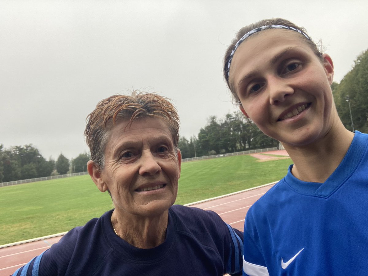 Great evening talked about women and sport at Queven ! 🤓 Bonus 😇 : share a training session with Maryse Le Gallo a 62 year old inspiring athlete 🏃🏼‍♀️ whose already breaks 5 🇫🇷 records @INSEP_PARIS @UBS_universite @MaisonDeLaMer @FDS_Morbihan
