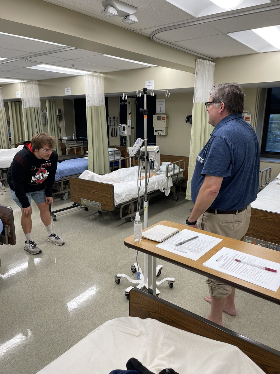 kjglobal88's tweet image. Enjoyed the &quot;posture analysis&quot; this AM as our wonderful #DPT students carried out the assessment on several of us. Thank u Dr. Kay Tasso, @SpaldingU DPT Director, for the invite. A gr8 graduate prgrm. #mtnott #SpaldingU #louisvilleky #graduatestudies #leadershipdevelopment