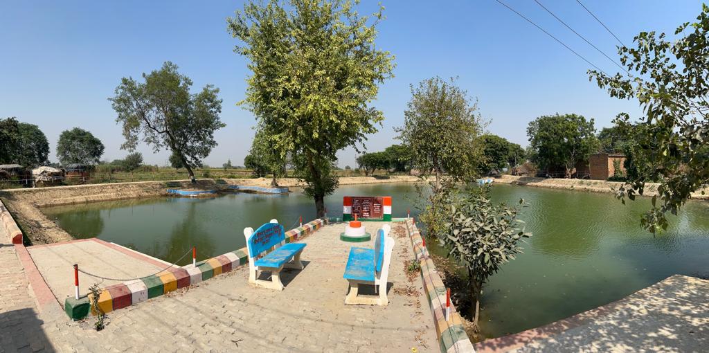 इस वित्तीय वर्ष में  ग्राम पंचायत सुखदेवपुर में कन्वर्जेंस ( मनरेगा, ग्राम निधि, क्षेत्र पंचायत निधि)  से  निर्मित अमृत सरोवर की तस्वीर जिसकी सहायता से जल संचयन में मदद मिलेगी एवम ग्रामीण पर्यटन में मदद मिलेगी।
<a href="/CDO_HAPUR/">CDO HAPUR</a> @PrernaSinghIAS <a href="/DmHapur/">DM Hapur</a>
