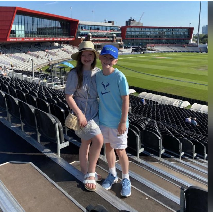 Congratulations to the one on the left …. My princess … passed her entry exam to Clitheroe Royal Grammar School for next year …. Worked her socks off …. Lancs CAG girls is her next target … go get it poppet …@lancscricket @EmiratesOT @CRGSSixthform @graynics 💕💕🏏🏏🌹🌹