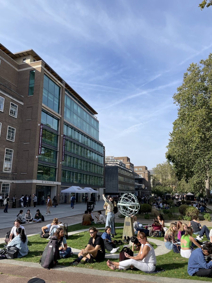 Are you passionate about Birkbeck? Would you like to help promote the College? Become more involved at Birkbeck and get paid to represent your university! Apply for #TeamBirkbeck, the university’s student ambassador scheme - deadline 15th October: bit.ly/3FdfZ7R