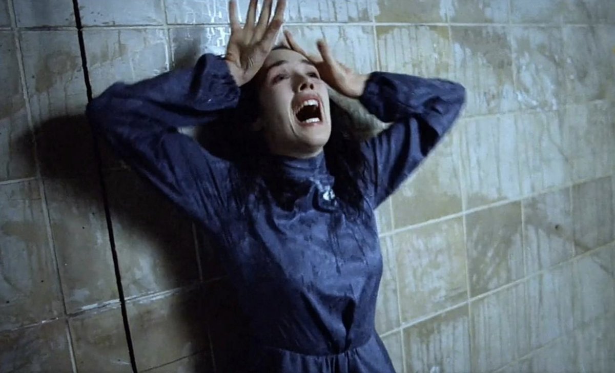 TasteDive tweet media