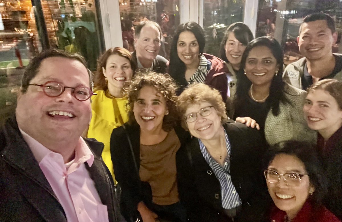 The highlight of meetings is the #TIDSupperClub - connecting with fellow #TxID colleagues to discuss work and life is key! Thanks Nicole Theodoropoulos for organizing @EmilyBlumbergMD @ArunaSubraman12 @PCH_SF @jschaenman @jobadd @maricar_malinis @amezochow @SajalTanna