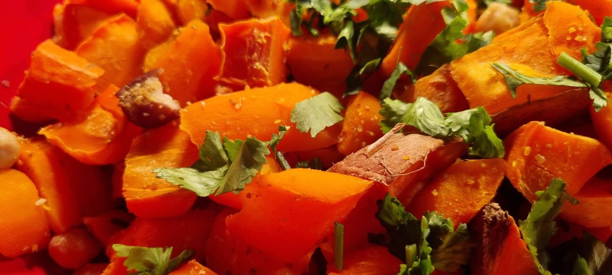 Asian themed "pop up" lunch 
Great team effort, enjoyed by all <a href="/PjWilson03/">PJ</a> 
<a href="/YarmSchool/">Yarm School</a> <a href="/SodexoYarm/">Sodexo@Yarmschool</a> 
<a href="/IndiesSodexo/">IndependentsBySodexo</a>