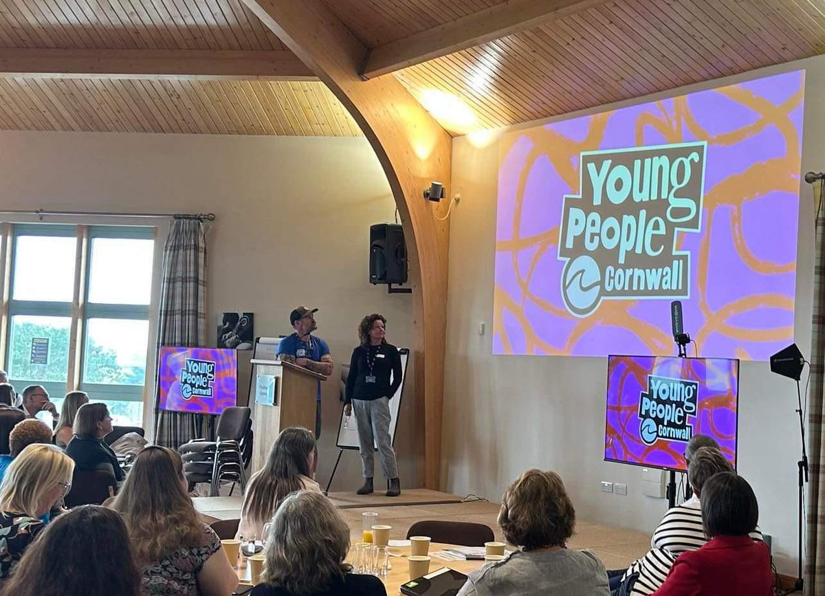 SaferCornwall's tweet photo. We want to say a huge thank you to all the speakers &amp; attendees at the conference yesterday. It was a really inspiring &amp; impactful day, &amp; we hope it will lead to some very exciting work &amp; positive changes in the future.
#domesticabuseawareness #dontignorethesigns https://t.co/gAFh8169EG