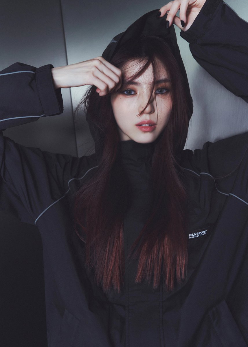 soheeHQ's tweet photo. [FHD] 2023 Han So Hee for @fila_korea ‘F-BOX COLLECTION’ - 10P (UP TO 5000x7000)

DL: https://t.co/6f6yriRsLx

#한소희 #HanSoHee https://t.co/1pjdVqNb5m