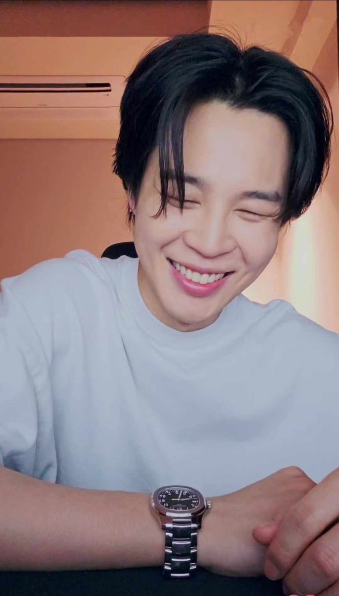 Melida0113's tweet photo. @bts_bighit Happy birthday jimin, my love ♡ https://t.co/KfE9ucNuPQ
