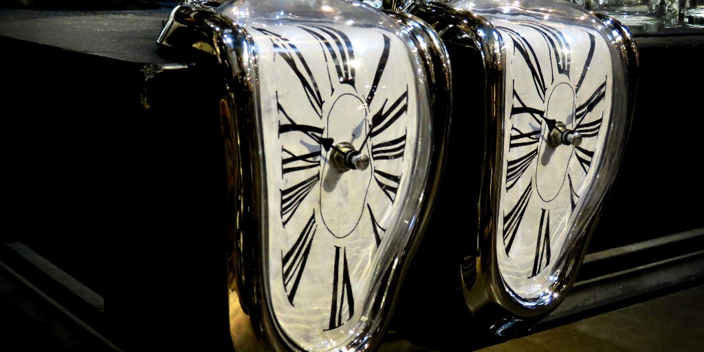 Cavendish Laboratory (@deptofphysics) on Twitter photo Imagine if gamblers, investors and quantum experimentalists could bend the arrow of time?⌛
Physicists from <a href="/Cambridge_Uni/">Cambridge University</a> & <a href="/NIST/">National Institute of Standards and Technology</a> have done it, manipulating quantum entanglement to simulate what could happen if one could travel back in time.
How? Read👇
phy.cam.ac.uk/news/simulatio… Imagine if gamblers, investors and quantum experimentalists could bend the arrow of time?⌛
Physicists from <a href="/Cambridge_Uni/">Cambridge University</a> & <a href="/NIST/">National Institute of Standards and Technology</a> have done it, manipulating quantum entanglement to simulate what could happen if one could travel back in time.
How? Read👇
phy.cam.ac.uk/news/simulatio…