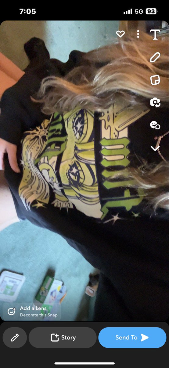 Got flamingo merch for the first time after watching him for 7 years. And I love it!!! <a href="/AlbertsStuff/">Gilbert</a>