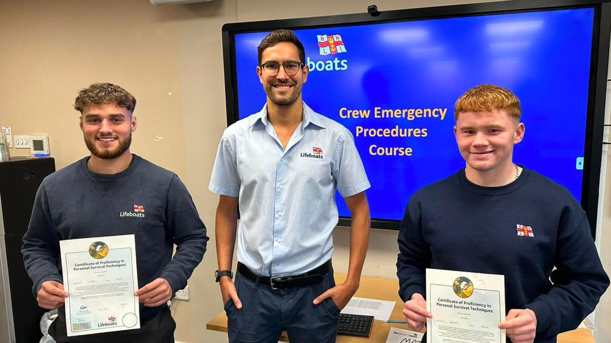 📰 News Alert 📰

Skegness <a href="/RNLI/">RNLI</a> celebrates training achievements of dedicated crew

Read the full story 👇
rnli.org/news-and-media…