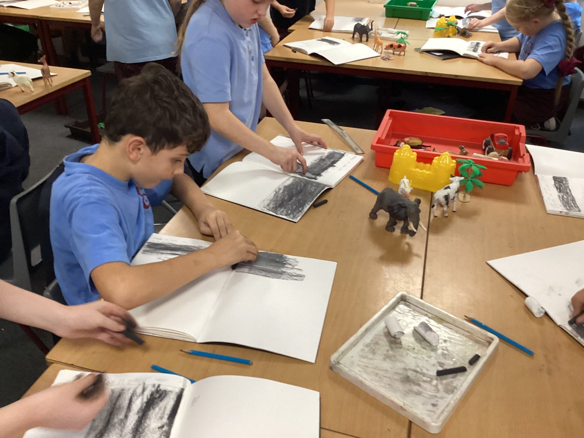 CharlesPrimary4's tweet photo. Year 4 using toys to create scenarios  #StChArt @accessart https://t.co/tBqhKr4kuf