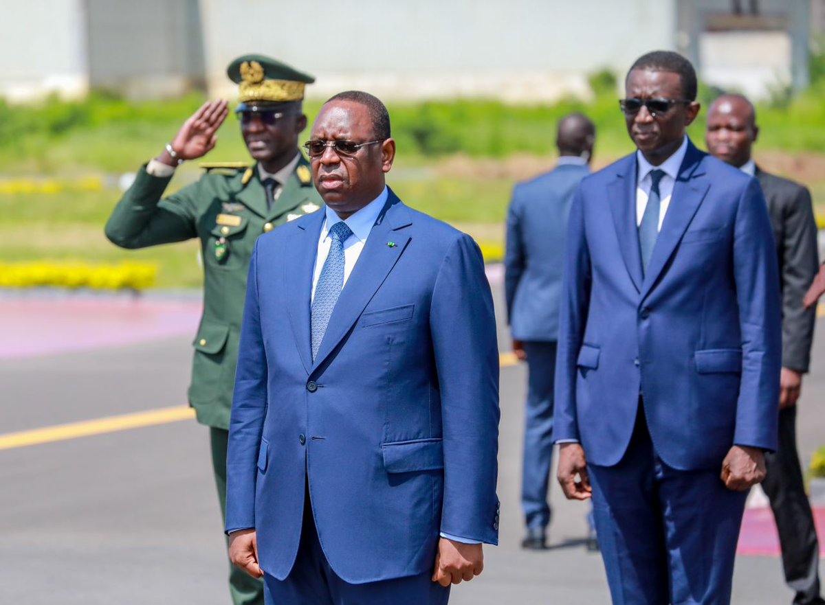 Amadou BA (@amadou_ba_) on Twitter photo Je voudrai remercier le Président de la République, S.E.M M. <a href="/Macky_Sall/">Macky Sall</a> de m’avoir renouvelé sa confiance dans les fonctions de Premier Ministre.
Je réaffirme mon engagement et ma détermination à poursuivre sans relâche la mise en oeuvre de sa vision d’un Sénégal émergent et Je voudrai remercier le Président de la République, S.E.M M. <a href="/Macky_Sall/">Macky Sall</a> de m’avoir renouvelé sa confiance dans les fonctions de Premier Ministre.
Je réaffirme mon engagement et ma détermination à poursuivre sans relâche la mise en oeuvre de sa vision d’un Sénégal émergent et