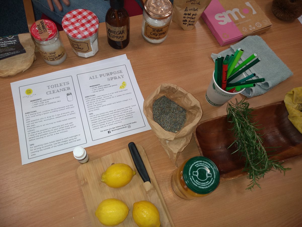 Another fantastic event yesterday at @ShoeLaneLib  - thank you to everyone who came along!

Check out the pictures from our Green Cleaning workshop with @sunnyjarecohub, where attendees made their own eco friendly cleaning materials to take home!