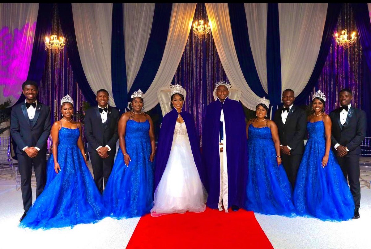 DannyDGlover's tweet image. Congratulations to 93rd Miss Tennessee State University, Victoria McCrae  (Memphis, TN)  &amp;amp;  35th Mister Tennessee State University, Davin Latiker ( Muncie, IN). 

 #TSUHC23 

#GetGeeked #BigBlueCountry #RoarCity #Homecoming