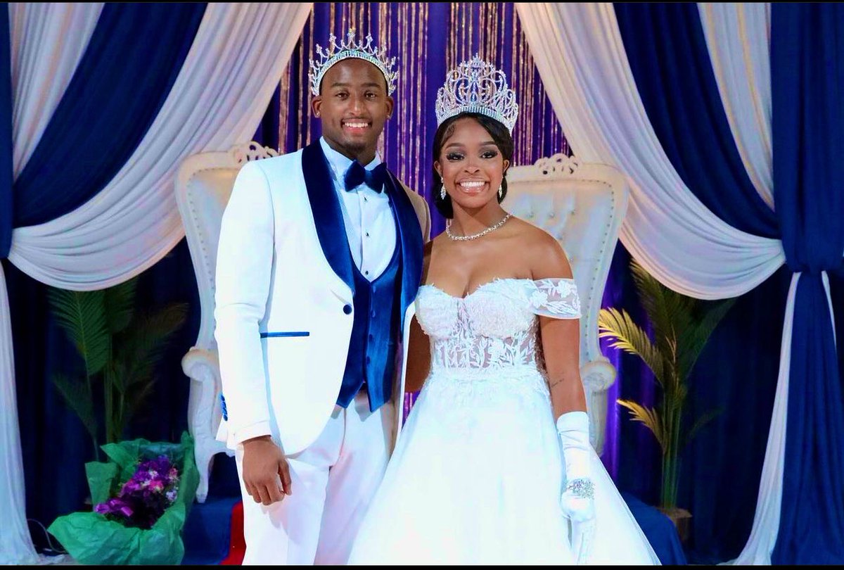 DannyDGlover's tweet image. Congratulations to 93rd Miss Tennessee State University, Victoria McCrae  (Memphis, TN)  &amp;amp;  35th Mister Tennessee State University, Davin Latiker ( Muncie, IN). 

 #TSUHC23 

#GetGeeked #BigBlueCountry #RoarCity #Homecoming