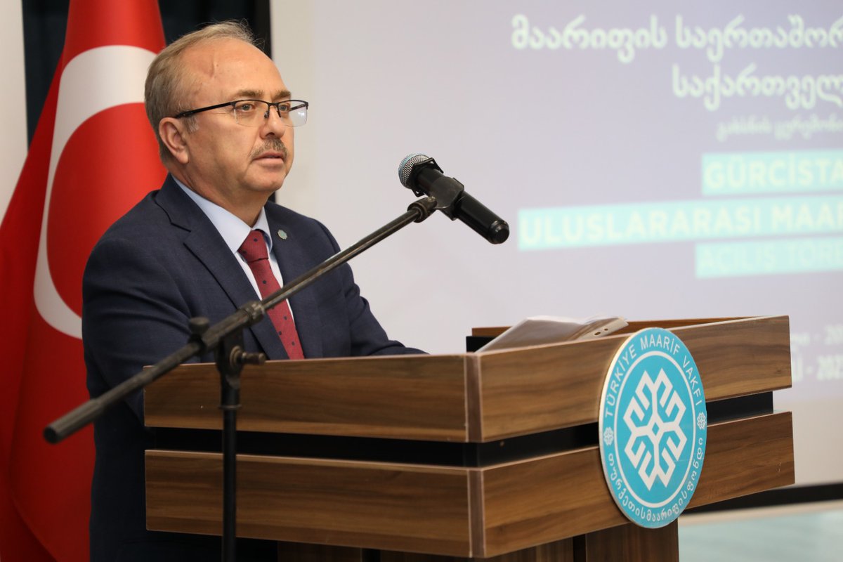 TMaarifVakfi's tweet photo. Gürcistan Marneuli’deki yeni okulumuzun açılışı gerçekleştirildi.

Açılış törenine Vakıf Başkanımız Prof. Dr. @Birol_Akgun, Cumhurbaşkanlığı Başdanışmanı @israfilkisla, Milli Eğitim Bakan Yardımcısı @farukyelkenci, İstanbul Milletvekili @tugbaisikercan, Gürcistan Milletvekili Zaur Darğallı, Tiflis Büyükelçisi Ali Kaan Orbay, Başkan Vekilimiz Prof. Dr. @aebilgili, Yönetim Kurulu Üyemiz Prof. Dr. @_MehmetOzkan, Marneuli Belediye Başkanı Kenan Omarov ve Gürcistan Eğitim Bakanlığı Genel Eğitim Daire Başkanı Ekaterine Khutsishvili katıldı.