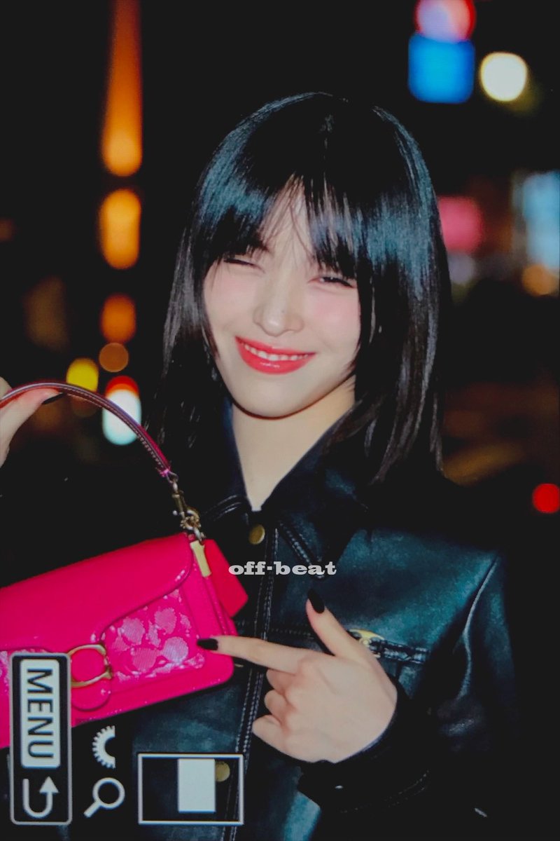 231012 COACH 앞머리이슈..짱기여움....
#ITZY #있지 #RYUJIN #류진 <a href="/ITZYofficial/">ITZY</a>