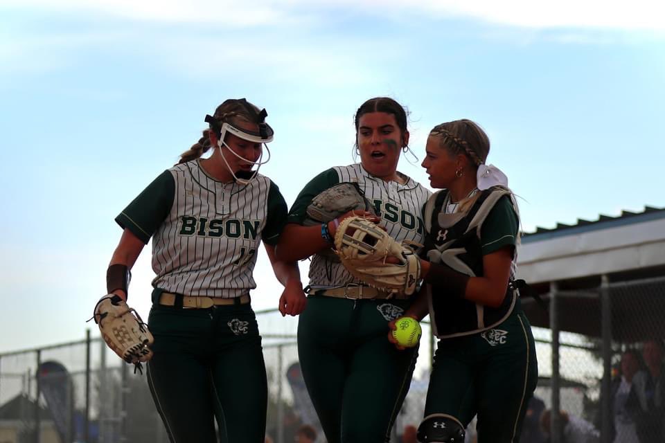 BotschCaleigh37's tweet photo. One pitch at a time…one game at a time! Let’s go Lady Bison! https://t.co/4LKv0YcXAp