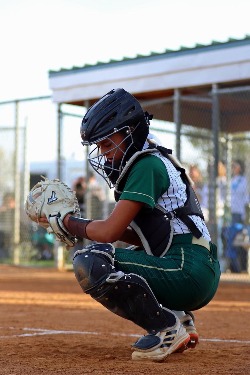BotschCaleigh37's tweet photo. One pitch at a time…one game at a time! Let’s go Lady Bison! https://t.co/4LKv0YcXAp