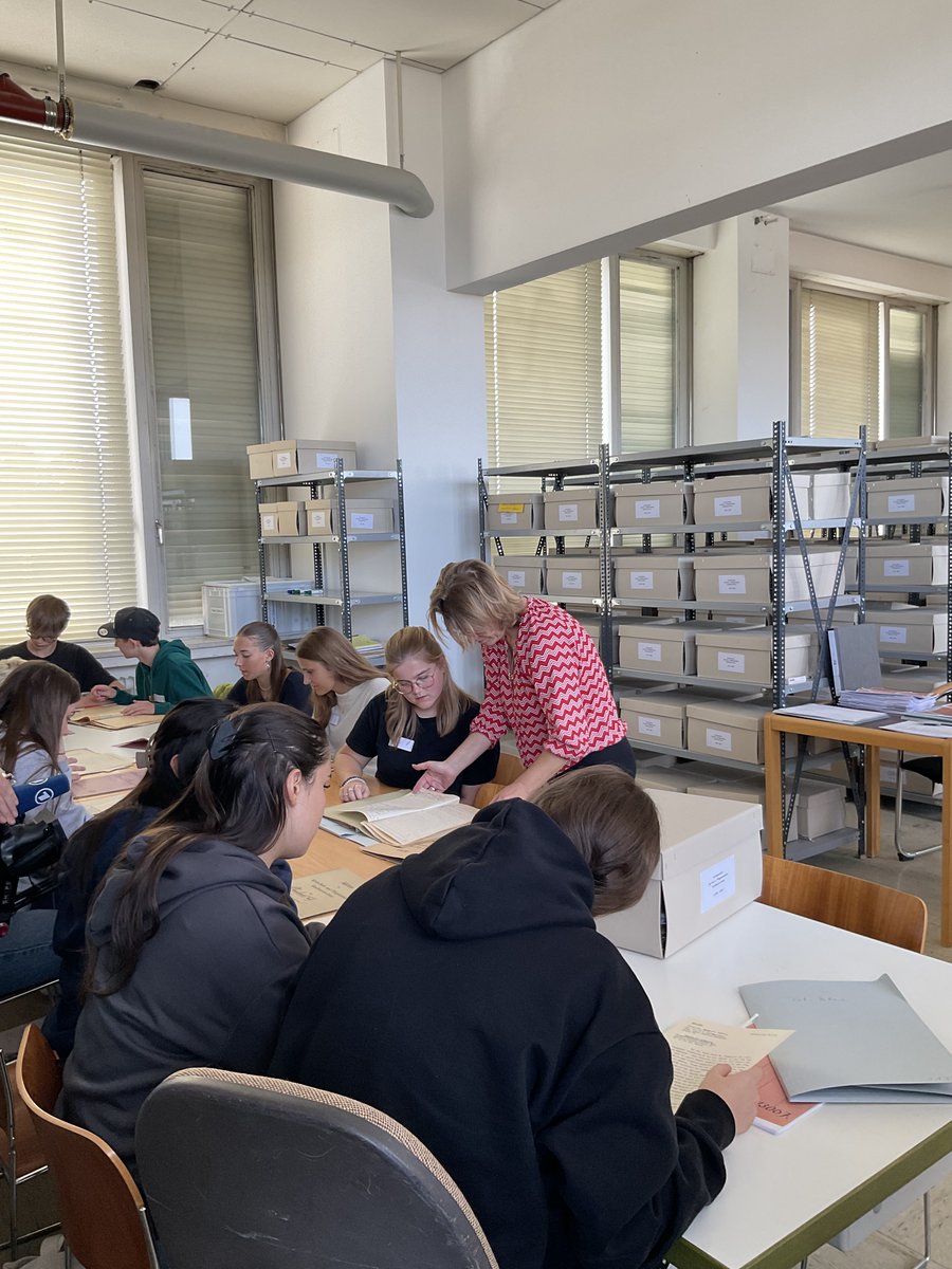 Zeitbild-Stiftung tweet media