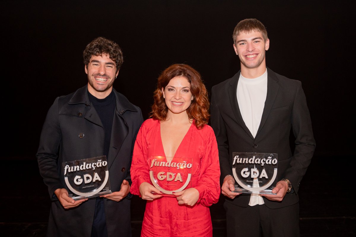 Em novembro, o Prémio Atores de Cinema regressa ao <a href="/TeatroTrindade/">TeatrodaTrindade</a> para homenagear atores e atrizes portuguesas e promover encontros de partilha e conhecimento. 🏆 
Em breve, o programa estará disponível.🎬
Até lá, recorde alguns momentos da edição de 2022. 
📸Aline Macedo