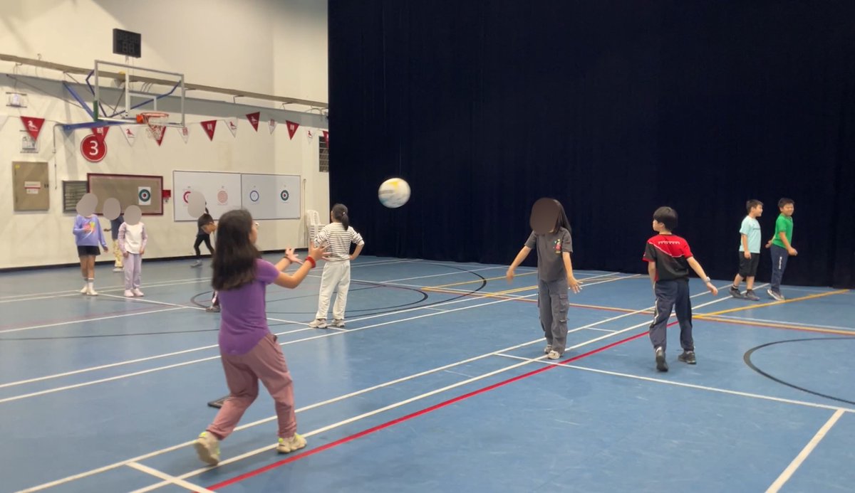 21physed's tweet image. Super excited to try out our new #pyppe #PhysEd Invasion Games unit with Grade 5: #netball! Never had this at @BCISonline Elementary, so let's give it a go! I love the fast-paced passing in this game! The #powerPoint for this unit is free to download at 21-pe.com.