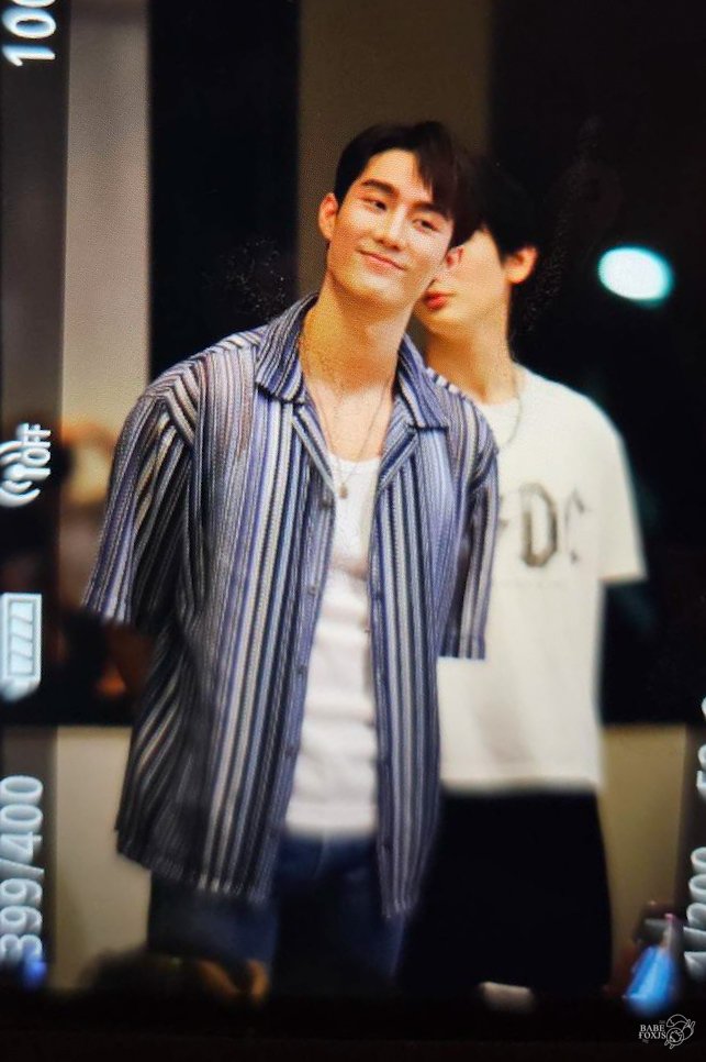 BABEFOXJS's tweet photo. โบ้กว่าท็อปก็ฉันนี่แหละ หมาเอ๋งสุบๆ @fforcejs #fforce_ #BABEFOXJSshot https://t.co/vbp09ECxT3