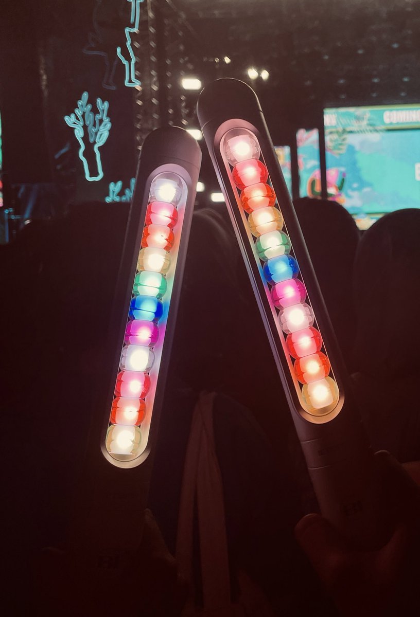 i hope everyone who came to hanbin tour will buy his new album and binbong too 🥹

binbong deserves better
hanbin deserves a million seller asap