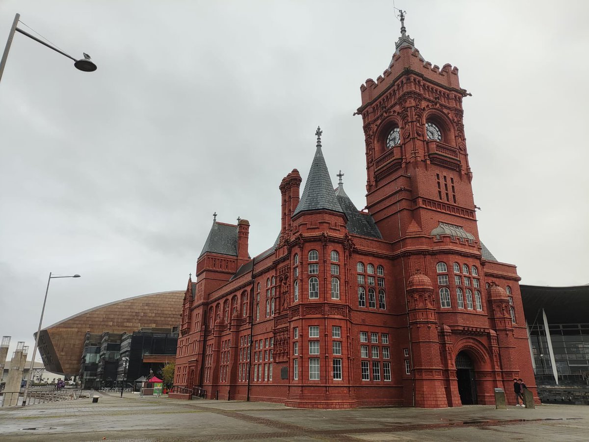 Robin is excited to be at the Pierhead Building here in Cardiff to celebrate Reaching Wider's successful mentoring scheme. It's been particularly great to hear from one of our own Access All Aber participants on their experience as a mentee in the programme.